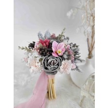 Gri Pembe Beyaz Gelinbuketi Gelinçiçeği ve Yakaçiçeği