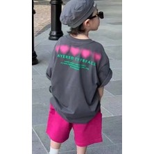 Kids Face Özel Tasarım Fuşya Kalp Sırt Baskılı Sokak Modası Hip Hop Erkek Çocuk T-Shırt Şort Takımı