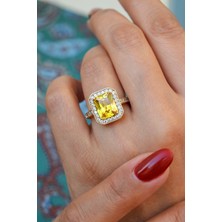 Sacce Scarves & Accessories Sarı Zirkon Dörtgen Baget Taşlı Yüzük Size 18