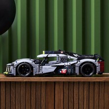 LEGO Technic Peugeot 9x8 24H Le Mans Hybrid Hypercar 42156