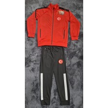 Türkiye Milli Takım Kırmızı Çocuk Eşofman Takımı Süpriz Forma Hediyeli