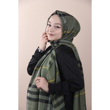 Burberry Şal Haki Yeşil