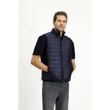 Kiğılı Dik Yaka Fermuarlı Kapitone Spor Şişme Yelek