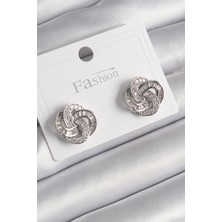 Ezo Concept Pirinç Gümüş Renk Zirkon Taşlı Çiçek Model Kadın Küpe