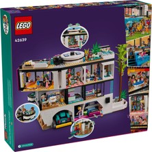 LEGO  42639 Andrea's Modern Mansion