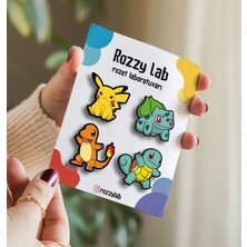 Rozzy Lab Pokemon 4lü Mini Ahşap Rozet Set - Pikachu Bulbasaur Squirtle Charmander - Broş - Yaka Çanta Aksesuar