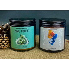 Stworkshop Pine Forest ve Vanilla Bliss: Doğadan Ilham Alan  Ahşap Fitilli Mum Seti 390GR Mum Içeren 2AD.AMBER Cam Kavanoz