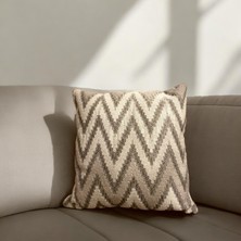 Q Collection Punch Desen, Şönil Kumaş Kırlent Kılıfı 45 x 45  cm