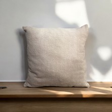 Q Collection Punch Desen, Şönil Kumaş Kırlent Kılıfı 45 x 45  cm