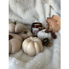 Ikili Mum Seti Kapaklı Cam Kavanozda %100 Soya Mumu ve Balkabağı Şeklinde Mum