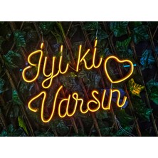 Cizgineon Iyi Ki Varsın Işıklı Neon LED Duvar Dekarasyon Amber 35*45 cm