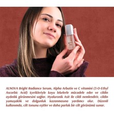 Alnova C Vitamini & Alfa Arbutin & Hyaluronik Asit İçeren Aydınlatıcı Serum - Bright Radiance Serum