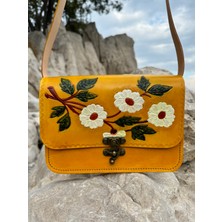 Hakiki Deri Sarı Kadın Omuz Çantası - Çiçek Desenli El Yapımı Kaliteli Özgün Tasarım