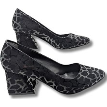 Çiğdem Kundura Suavina | Kadın Blok Topuklu Klasik Ayakkabı - Suavina - Siyah-Beyaz - 37