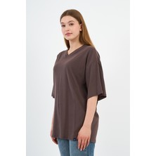 V Yaka Oversize T-Shirt (E24-742A-WN)