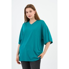 V Yaka Oversize T-Shirt (E24-742A-WN)