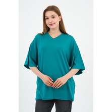 V Yaka Oversize T-Shirt (E24-742A-WN)