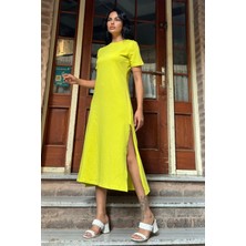 Yağ Yeşili Düğmeli Yırtmaçlı Uzun Elbise