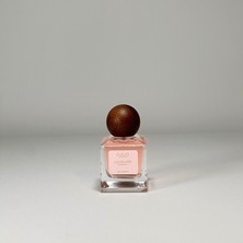 Ojijo London Lilyshade Edp Kadın Parfüm 50 ml | Odunsu ve Pudralı | Yasemin, Orkide, Zambak, Gül, Kakule, Zencefil