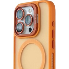 TeknoCase Takeandwait Apple iPhone 15 Pro Kılıf Magsafe Şarj Özellikli Standlı Protective Kapak – Lens Koruma Hediyeli-Turuncu