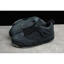 Air Aj R4 Kaws "specıal Edıtıon"