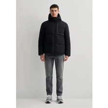 Mavi Su İtici Kapüşonlu Siyah Şişme Mont 0110463-900