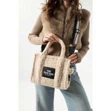 Elizan Kolon Askılı The Tote Modern Bej Peluş Kadın Çantası