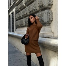 Kadın Triko Bisiklet Yaka Örme Etek Kazak 2'li Takım