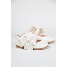 Mia Bambim Kurdele Detaylı Kız Çocuk Ayakkabı Ekru