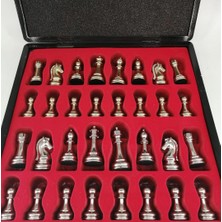 Klasik Altın Gümüş Renk Satranç Taşları ve 36X36CM Ahşap Satranç Kutusu