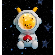 Elifeshop Pokemon Go Astronot Pikachu Gece Lambası Biblo Dekoratif Ürün Ev Ofis Yeni Yıl Doğum Günü si