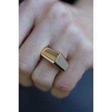 Yenigün Kuyumculuk 14 Ayar Altın Simetrik Piramit Yüzük