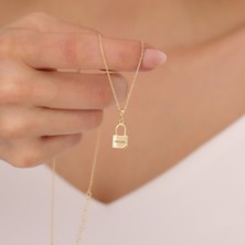 Vaoov 925 Ayar Gümüş Isimli Kilit Kolye