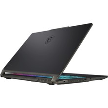 Msı Cyborg C15 I5-13420H 48 GB 512 GB SSD 8gb RTX4060 15.6" Fhd 144Hz Freedos Gaming Laptop A13VF-1204XTR Bt5