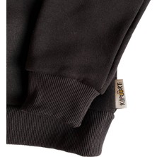 Hoodie / Pouch & Chill
