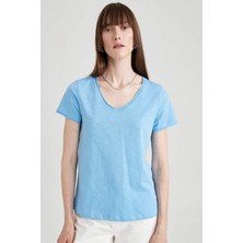 DeFacto Regular Fit V Yaka Basic Düz Kısa Kollu %100 Pamuk Tişört K1507AZ23SM