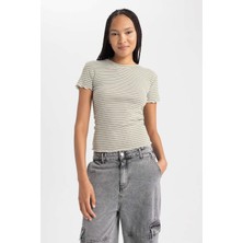 DeFacto Slim Fit Bisiklet Yaka Kısa Kollu Tişört B0645AXNS