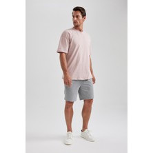 DeFacto Erkek Gri Regular Fit Düz Kesim Basic Düz Şort B0650AXNS