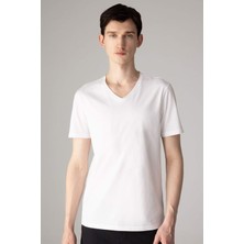DeFacto %100 Pamuk Slim Fit Dar Kesim V Yaka Basic Düz Kısa Kollu Beyaz Tişört M7668AZ24SP