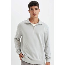 DeFacto Comfort Regular Fit Rahat Kalıp Fermuarlı Dik Yaka Basic Düz Sweatshirt X7405AZ24AU