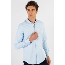 Tudors Erkek Slim Fit Dar Kesim Uzun Kollu Pamuklu Oxford Doku Kolay Ütülenebilir Mavi Düğmeli Yaka Gömlek