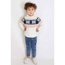 Kurgan Tekstil Erkek Çocuk Regular Fit Bisiklet Yaka Triko Kazak