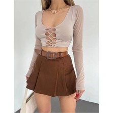 Maude Kadın Kahverengi Piliseli Kemerli Mini Şortlu Etek