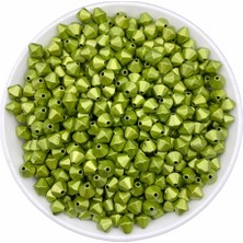 Hedef Bijuteri 50GR 8mm Mat Metalik Yeşil Renk Piramit Boncuk , Takı Yapım Hobi Boncuğu ( 50GR,~275 Adet)