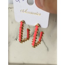 By Nur Takı Pembe Gold J Model Küpe