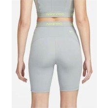 0 Yorum Pro Dri-Fıt Essential Novelty High-Rise 7n Kadın Şort