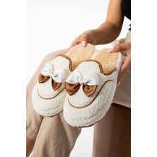 Beyaz Papyon Kışlık Kadın Terlik