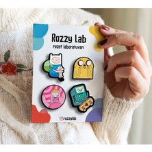 Rozzy Lab Adventure Time 4lü Rozet Set - Finn Jake Bmo Prenses Ciklet - Broş - Yaka Çanta Aksesuar