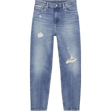 Calvin Klein Jeans Yüksek Bel Normal Paça Mom Fit Mavi Kadın Denim Pantolon J20J2245131A4