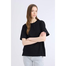 DeFacto Oversize Geniş Kalıp Bisiklet Yaka Basic Düz Siyah Kısa Kollu Siyah Tişört E4935AX25SP